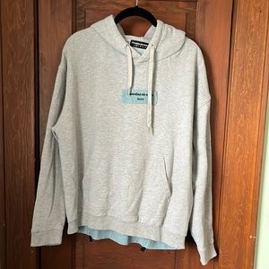 Maniere Di Voir Graphic Hoodie